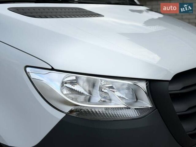 Белый Мерседес Sprinter, объемом двигателя 1.95 л и пробегом 92 тыс. км за 39999 $, фото 19 на Automoto.ua