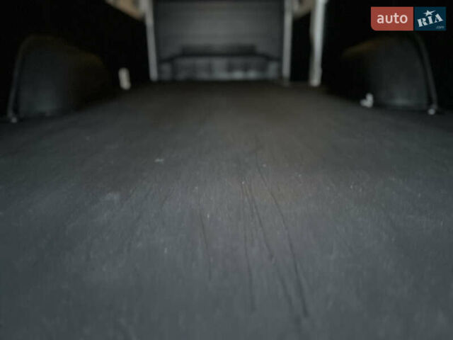 Белый Мерседес Sprinter, объемом двигателя 2 л и пробегом 145 тыс. км за 28999 $, фото 32 на Automoto.ua