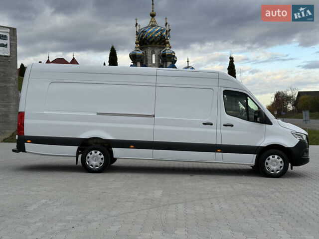 Белый Мерседес Sprinter, объемом двигателя 3 л и пробегом 207 тыс. км за 44500 $, фото 4 на Automoto.ua