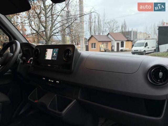 Белый Мерседес Sprinter, объемом двигателя 2 л и пробегом 210 тыс. км за 29850 $, фото 45 на Automoto.ua