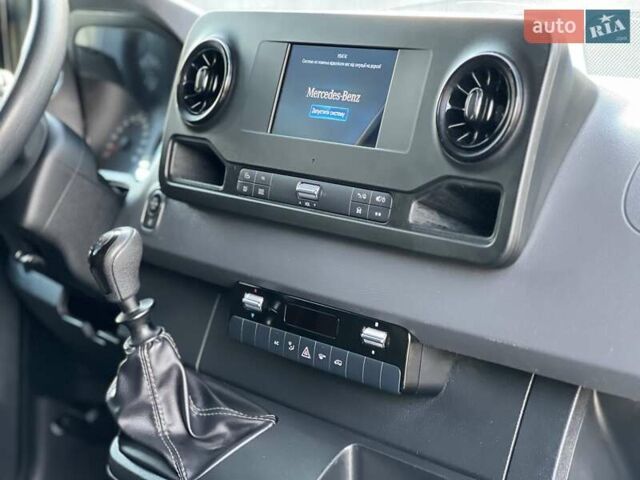 Білий Мерседес Sprinter, об'ємом двигуна 1.95 л та пробігом 162 тис. км за 30900 $, фото 43 на Automoto.ua