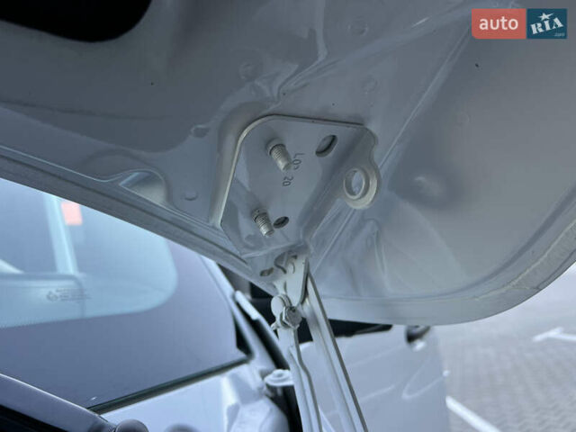 Мерседес Sprinter 2021 у Дубно на Automoto.ua Білий Мерседес Sprinter, об'ємом двигуна 2.2 л та пробігом 203 тис. км за 23800 $, фото 177 на Automoto.ua