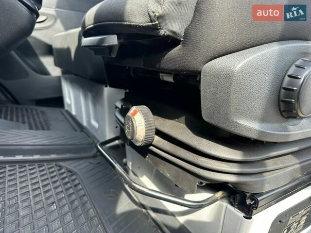 Белый Мерседес Sprinter, объемом двигателя 2 л и пробегом 227 тыс. км за 23950 $, фото 14 на Automoto.ua