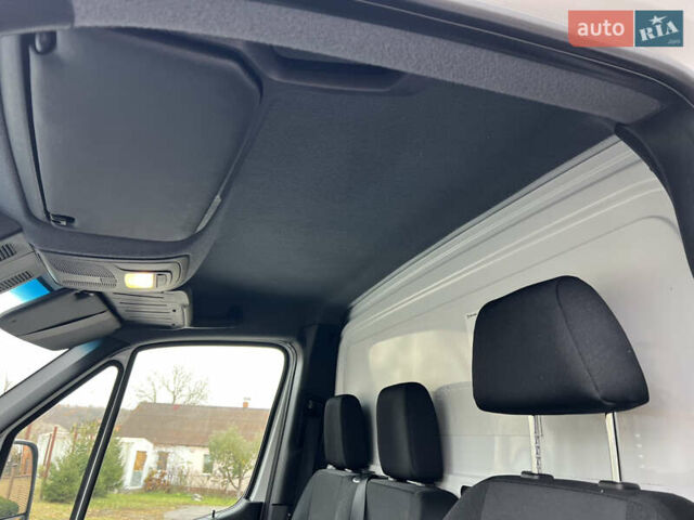 Білий Мерседес Sprinter, об'ємом двигуна 2.2 л та пробігом 208 тис. км за 30500 $, фото 33 на Automoto.ua