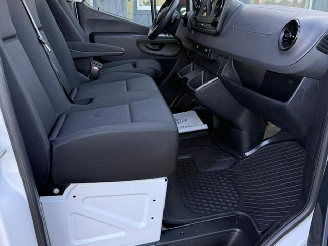 Білий Мерседес Sprinter, об'ємом двигуна 2.2 л та пробігом 160 тис. км за 28600 $, фото 38 на Automoto.ua