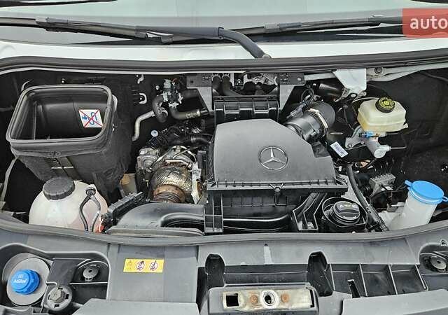 Білий Мерседес Sprinter, об'ємом двигуна 1.95 л та пробігом 209 тис. км за 27550 $, фото 14 на Automoto.ua