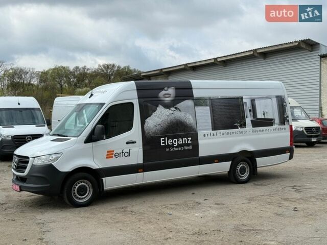 Белый Мерседес Sprinter, объемом двигателя 2.2 л и пробегом 289 тыс. км за 27900 $, фото 2 на Automoto.ua