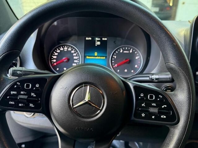 Білий Мерседес Sprinter, об'ємом двигуна 2.99 л та пробігом 174 тис. км за 41500 $, фото 6 на Automoto.ua