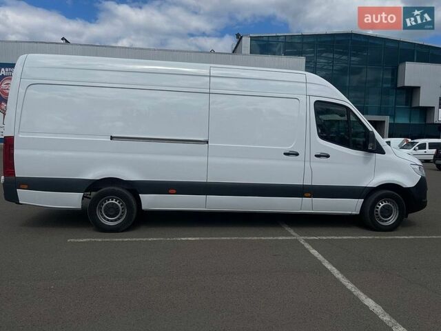 Белый Мерседес Sprinter, объемом двигателя 0 л и пробегом 196 тыс. км за 23000 $, фото 15 на Automoto.ua