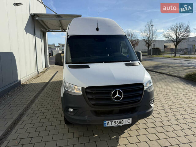 Білий Мерседес Sprinter, об'ємом двигуна 2.99 л та пробігом 525 тис. км за 30500 $, фото 2 на Automoto.ua