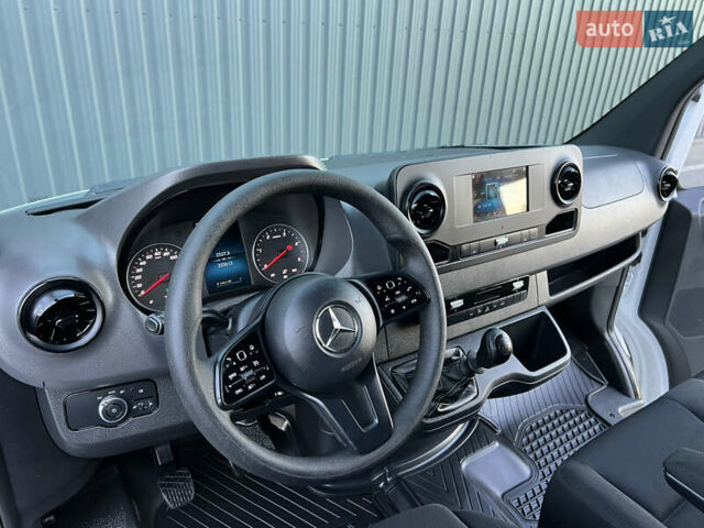 Мерседес Sprinter 2021 у Дубно на Automoto.ua Білий Мерседес Sprinter, об'ємом двигуна 2.2 л та пробігом 203 тис. км за 23800 $, фото 151 на Automoto.ua