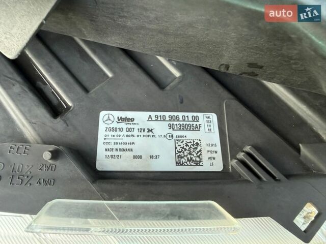 Білий Мерседес Sprinter, об'ємом двигуна 2.2 л та пробігом 215 тис. км за 37000 $, фото 36 на Automoto.ua