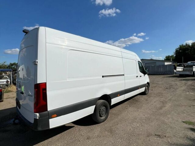 Белый Мерседес Sprinter, объемом двигателя 3 л и пробегом 440 тыс. км за 44500 $, фото 3 на Automoto.ua