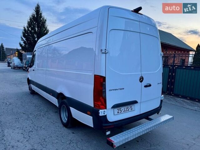 Белый Мерседес Sprinter, объемом двигателя 2.14 л и пробегом 259 тыс. км за 35999 $, фото 5 на Automoto.ua
