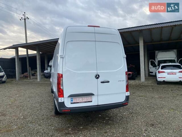 Белый Мерседес Sprinter, объемом двигателя 2.2 л и пробегом 184 тыс. км за 22450 $, фото 13 на Automoto.ua