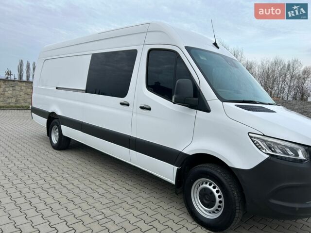 Белый Мерседес Sprinter, объемом двигателя 2.99 л и пробегом 387 тыс. км за 43000 $, фото 6 на Automoto.ua