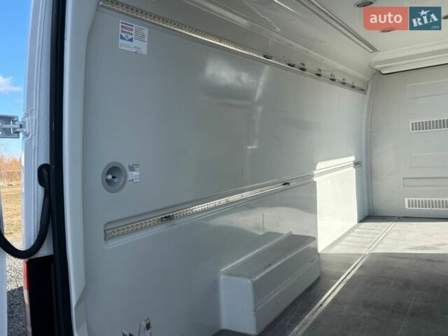 Білий Мерседес Sprinter, об'ємом двигуна 0 л та пробігом 351 тис. км за 23700 $, фото 17 на Automoto.ua