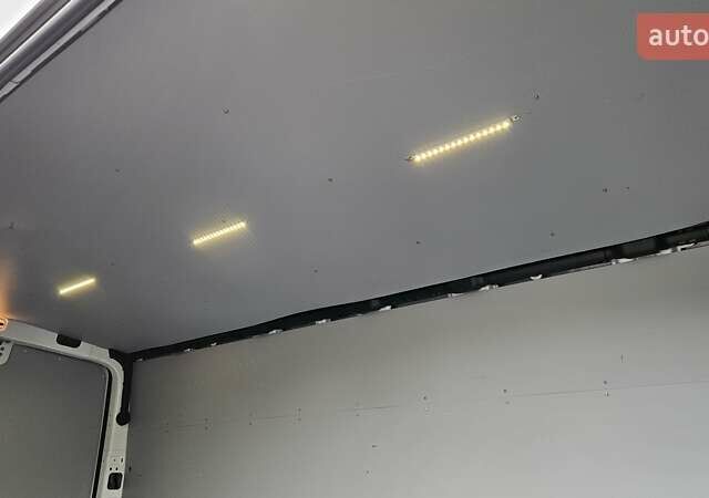Білий Мерседес Sprinter, об'ємом двигуна 1.95 л та пробігом 209 тис. км за 27550 $, фото 34 на Automoto.ua