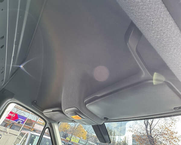 Белый Мерседес Sprinter, объемом двигателя 1.99 л и пробегом 172 тыс. км за 25900 $, фото 29 на Automoto.ua