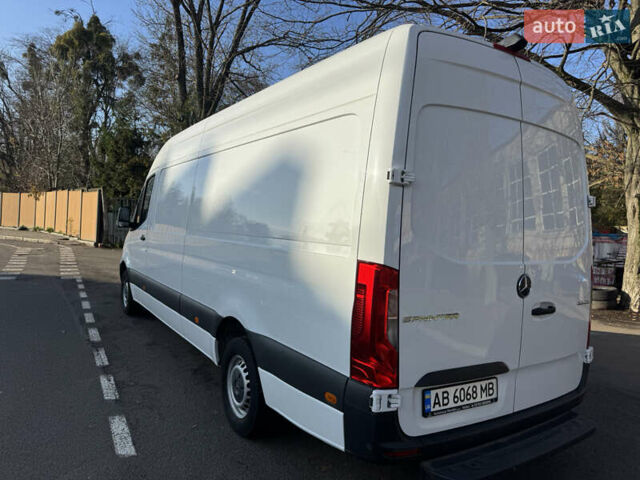 Білий Мерседес Sprinter, об'ємом двигуна 2.14 л та пробігом 247 тис. км за 32500 $, фото 5 на Automoto.ua