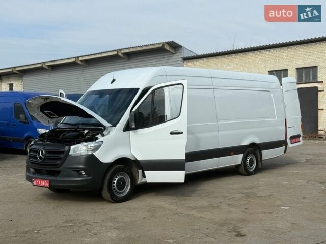 Белый Мерседес Sprinter, объемом двигателя 2.2 л и пробегом 258 тыс. км за 28900 $, фото 37 на Automoto.ua