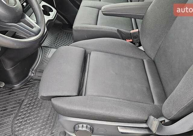 Білий Мерседес Sprinter, об'ємом двигуна 1.95 л та пробігом 209 тис. км за 27550 $, фото 18 на Automoto.ua