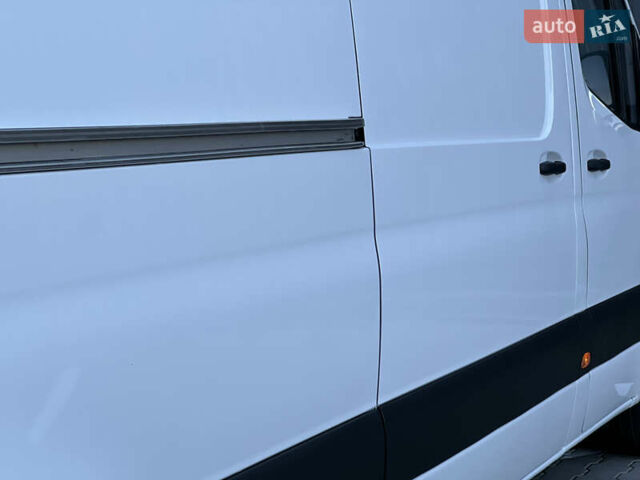 Мерседес Sprinter 2021 у Дубно на Automoto.ua Білий Мерседес Sprinter, об'ємом двигуна 2.2 л та пробігом 203 тис. км за 23800 $, фото 80 на Automoto.ua
