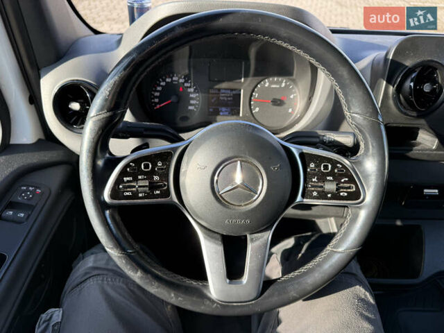 Білий Мерседес Sprinter, об'ємом двигуна 2.99 л та пробігом 525 тис. км за 30500 $, фото 13 на Automoto.ua