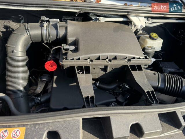 Білий Мерседес Sprinter, об'ємом двигуна 2.14 л та пробігом 247 тис. км за 32500 $, фото 17 на Automoto.ua