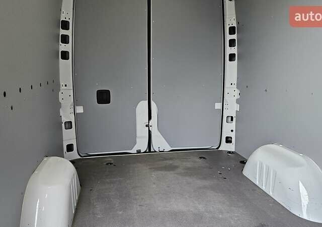 Білий Мерседес Sprinter, об'ємом двигуна 1.95 л та пробігом 209 тис. км за 27550 $, фото 36 на Automoto.ua