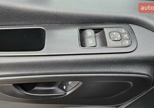 Білий Мерседес Sprinter, об'ємом двигуна 1.95 л та пробігом 209 тис. км за 27550 $, фото 24 на Automoto.ua