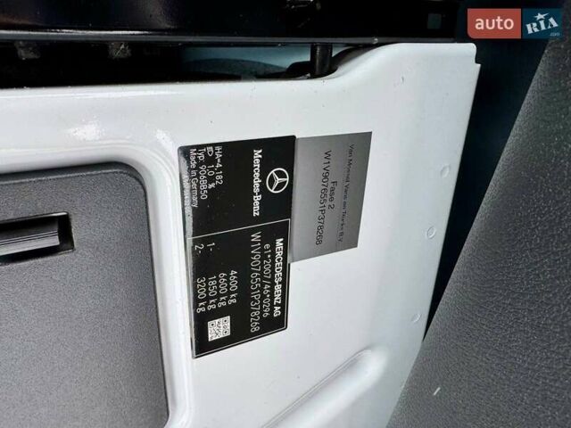 Білий Мерседес Sprinter, об'ємом двигуна 2.2 л та пробігом 259 тис. км за 36200 $, фото 35 на Automoto.ua