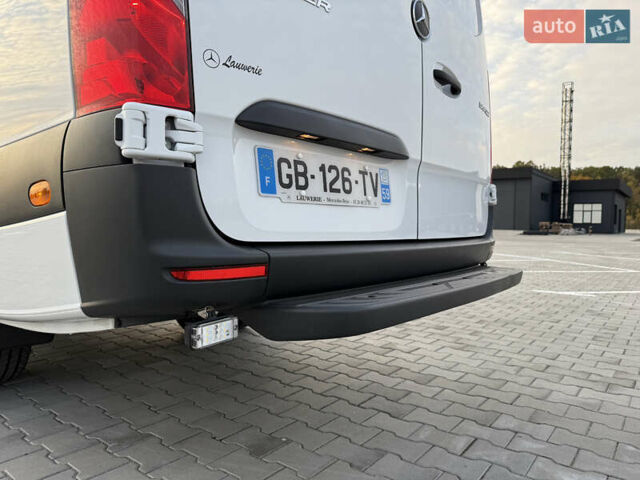 Белый Мерседес Sprinter, объемом двигателя 3 л и пробегом 6 тыс. км за 72000 $, фото 27 на Automoto.ua