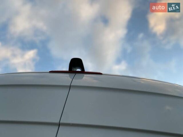 Белый Мерседес Sprinter, объемом двигателя 2.08 л и пробегом 231 тыс. км за 26999 $, фото 31 на Automoto.ua