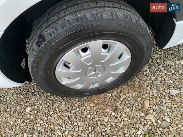 Белый Мерседес Sprinter, объемом двигателя 2.08 л и пробегом 231 тыс. км за 26750 $, фото 26 на Automoto.ua