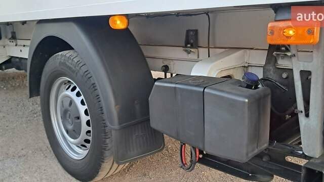 Білий Мерседес Sprinter, об'ємом двигуна 2 л та пробігом 241 тис. км за 34500 $, фото 26 на Automoto.ua