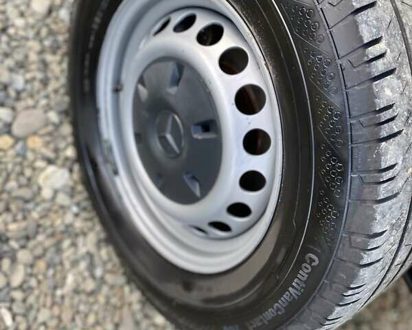 Білий Мерседес Sprinter, об'ємом двигуна 2.08 л та пробігом 213 тис. км за 26350 $, фото 31 на Automoto.ua