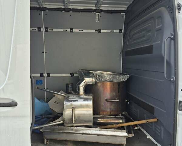 Белый Мерседес Sprinter, объемом двигателя 0 л и пробегом 40 тыс. км за 19800 $, фото 18 на Automoto.ua