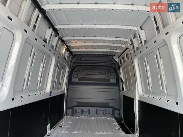 Белый Мерседес Sprinter, объемом двигателя 2.08 л и пробегом 231 тыс. км за 26999 $, фото 35 на Automoto.ua