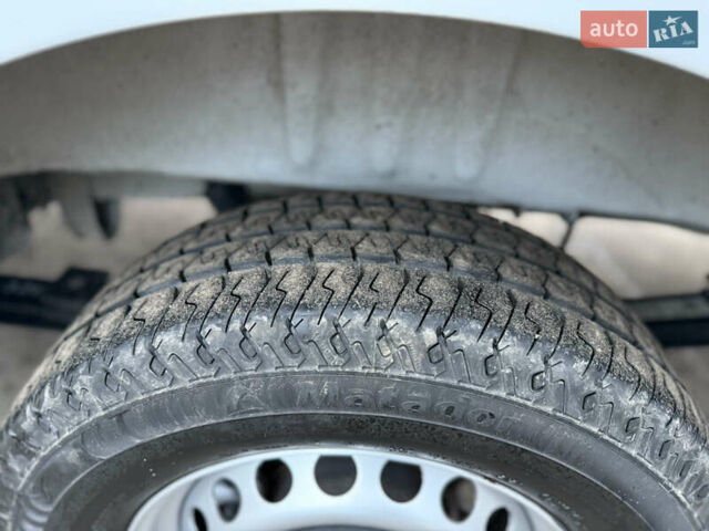 Белый Мерседес Sprinter, объемом двигателя 2 л и пробегом 237 тыс. км за 27200 $, фото 13 на Automoto.ua