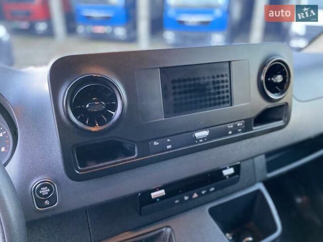 Білий Мерседес Sprinter, об'ємом двигуна 2.08 л та пробігом 213 тис. км за 26600 $, фото 53 на Automoto.ua