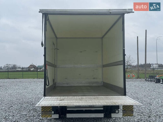 Белый Мерседес Sprinter, объемом двигателя 0 л и пробегом 335 тыс. км за 28500 $, фото 6 на Automoto.ua