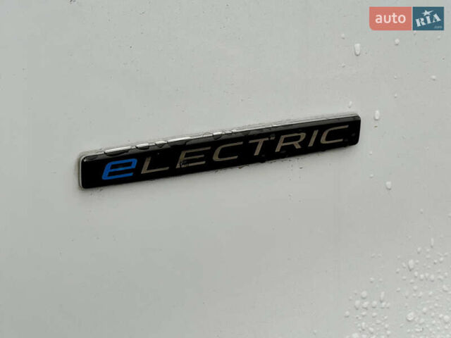 Білий Мерседес Sprinter, об'ємом двигуна 0 л та пробігом 87 тис. км за 21450 $, фото 25 на Automoto.ua