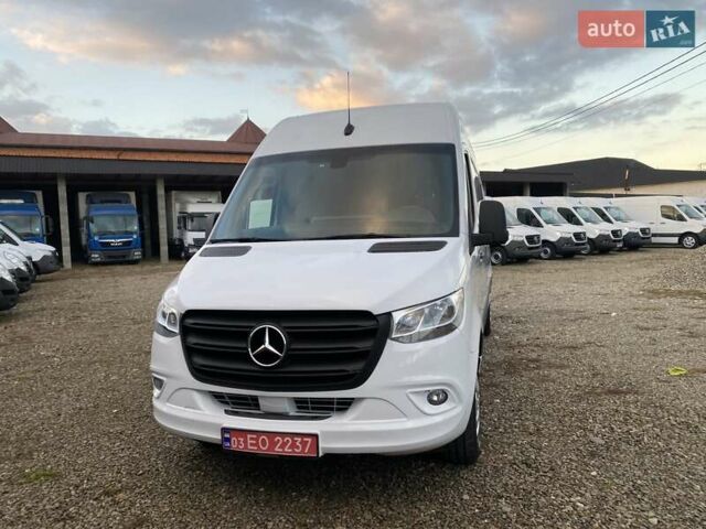 Белый Мерседес Sprinter, объемом двигателя 2.08 л и пробегом 231 тыс. км за 26999 $, фото 21 на Automoto.ua