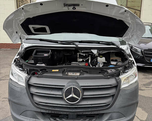 Білий Мерседес Sprinter, об'ємом двигуна 0 л та пробігом 87 тис. км за 21450 $, фото 36 на Automoto.ua