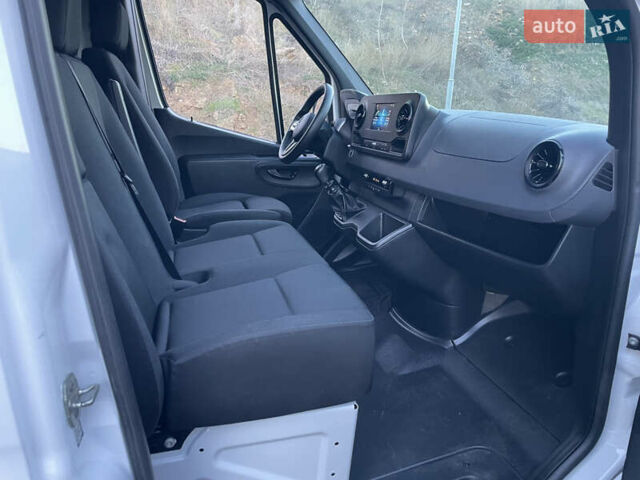 Білий Мерседес Sprinter, об'ємом двигуна 2 л та пробігом 217 тис. км за 24900 $, фото 18 на Automoto.ua