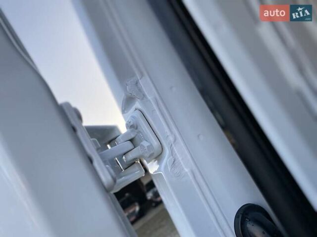 Білий Мерседес Sprinter, об'ємом двигуна 2.08 л та пробігом 213 тис. км за 26350 $, фото 37 на Automoto.ua