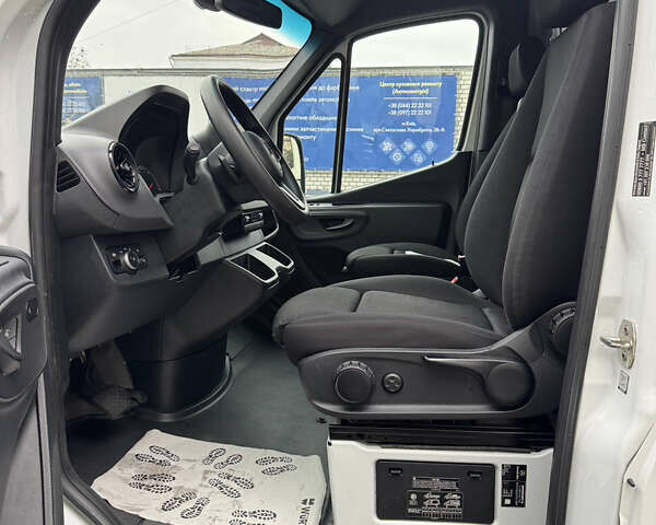 Білий Мерседес Sprinter, об'ємом двигуна 0 л та пробігом 87 тис. км за 21450 $, фото 12 на Automoto.ua