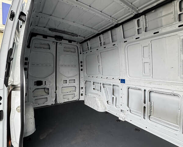 Білий Мерседес Sprinter, об'ємом двигуна 0 л та пробігом 87 тис. км за 21450 $, фото 27 на Automoto.ua