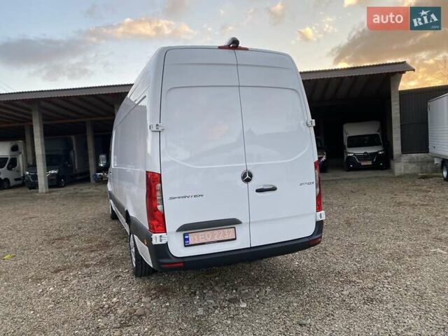 Белый Мерседес Sprinter, объемом двигателя 2.08 л и пробегом 231 тыс. км за 26999 $, фото 10 на Automoto.ua